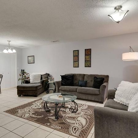 Lovely 2 Bdr Condo With Balcony 2M To Broadway ناشفيل المظهر الخارجي الصورة